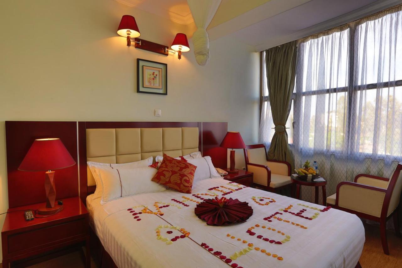 Rahnile Hotel Bahir Dar Bagian luar foto
