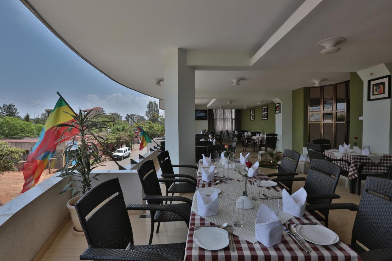 Rahnile Hotel Bahir Dar Bagian luar foto